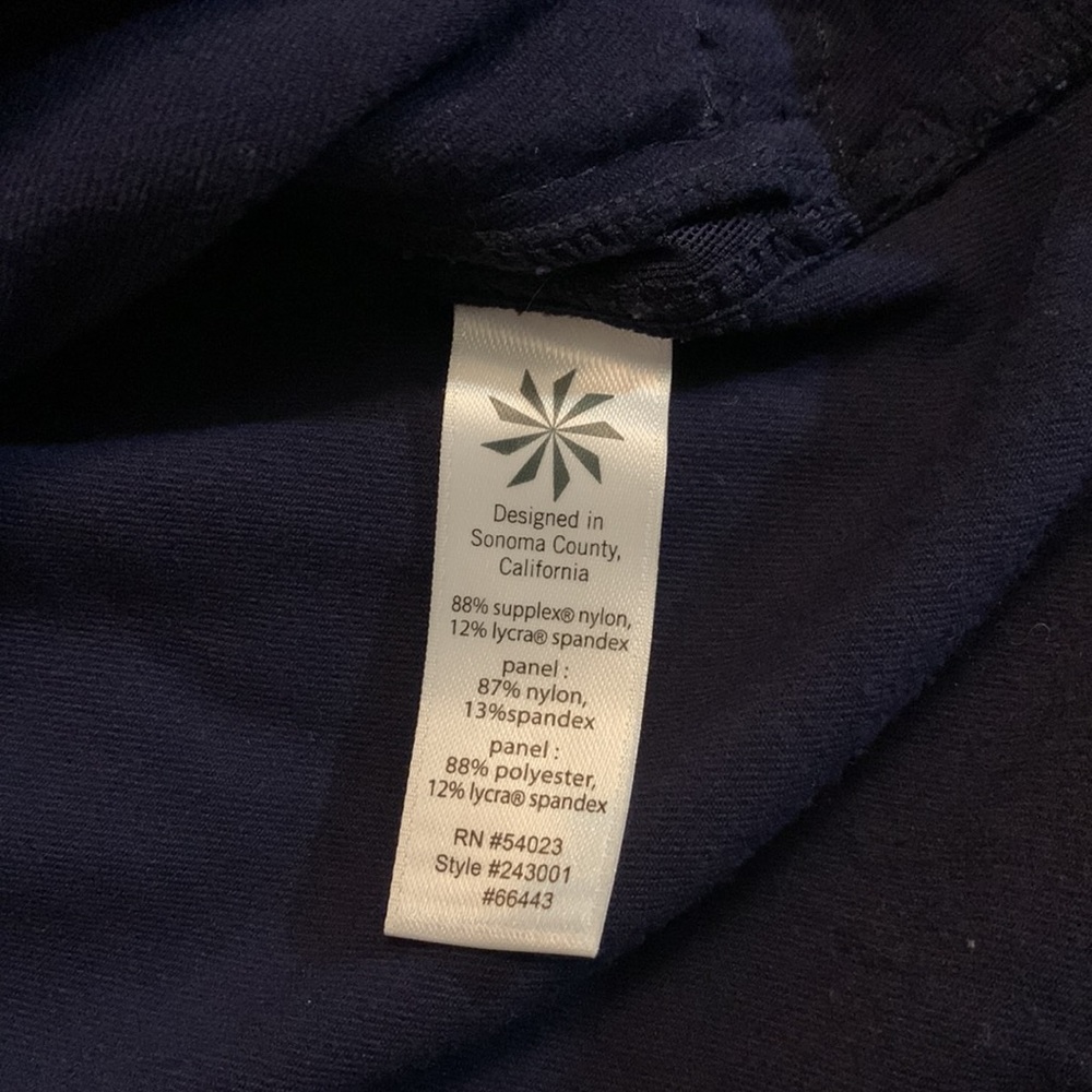 Athleta Dark Blue & Green Mesh Full Tilt Zip up Jacket Small - Picture 10 of 10